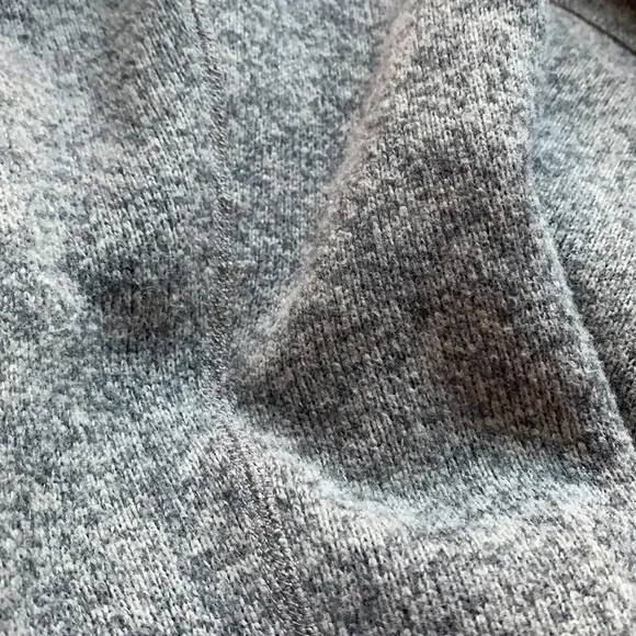 The North Face Fleece Half Zip Pullover - Picture 6 of 6